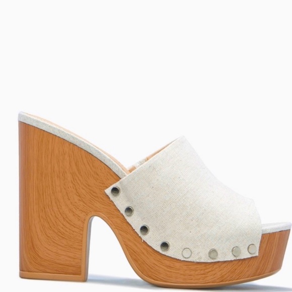 SHOEDAZZLE Tarena studded platform sandal - Picture 3 of 3